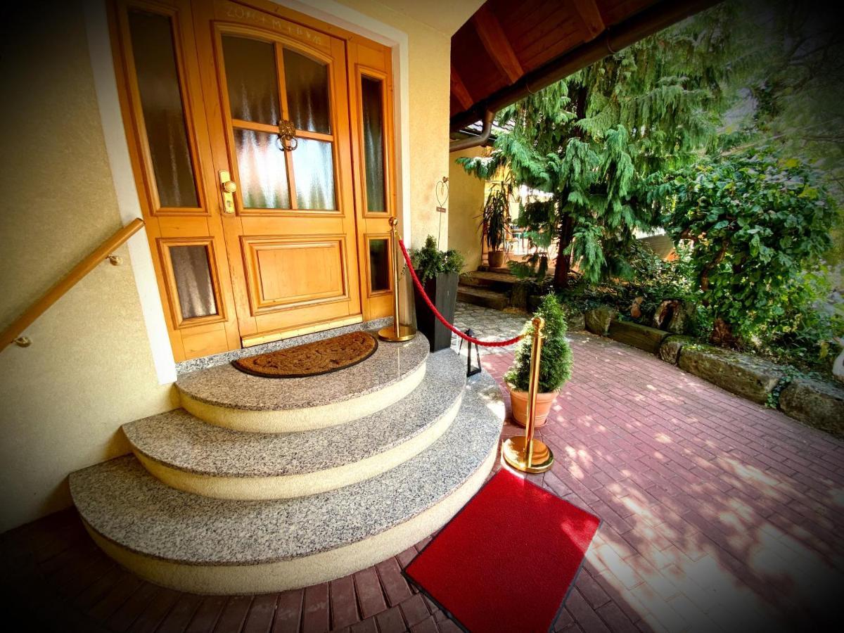Apartment Sarah Оберасбах Екстер'єр фото